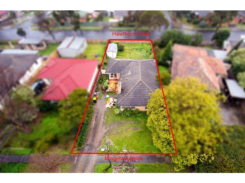 11 Mingeta Ave, Blackburn South VIC 3130