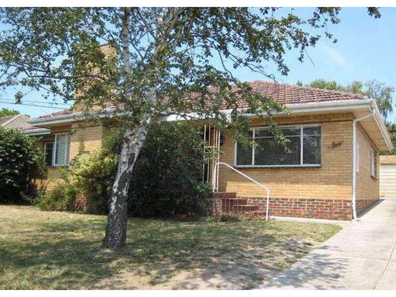 2 Minna Street, Blackburn VIC 3130