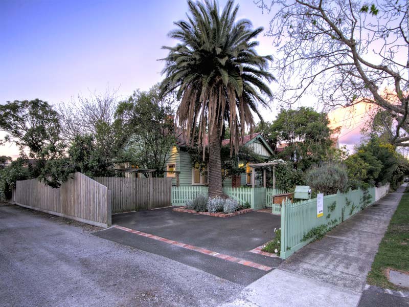 104 Carrington Road, Box Hill VIC 3128
