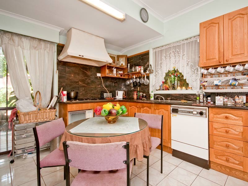 494 Elgar Road, Box Hill VIC 3128