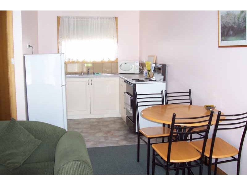 16-18 Halcyon Grove, St Helens TAS 7216