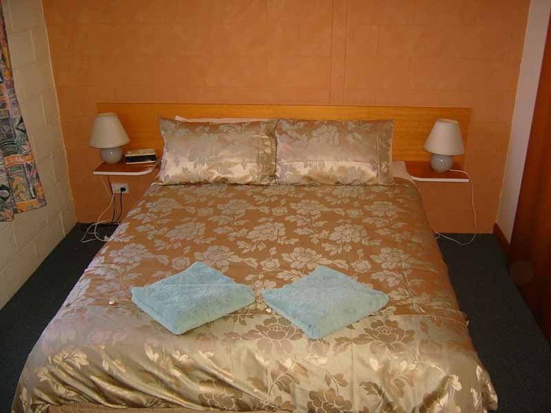 16-18 Halcyon Grove, St Helens TAS 7216