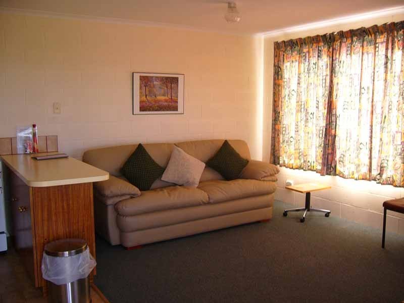 16-18 Halcyon Grove, St Helens TAS 7216