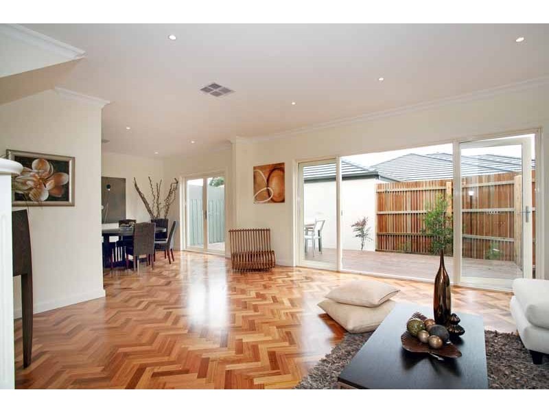 1/291 Elgar Road, Surrey Hills VIC 3127