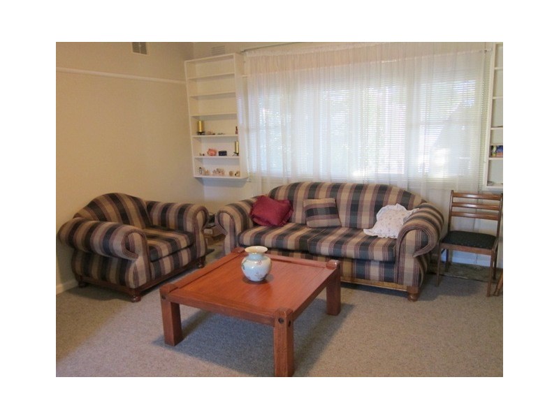 1 Minna Street, Blackburn VIC 3130