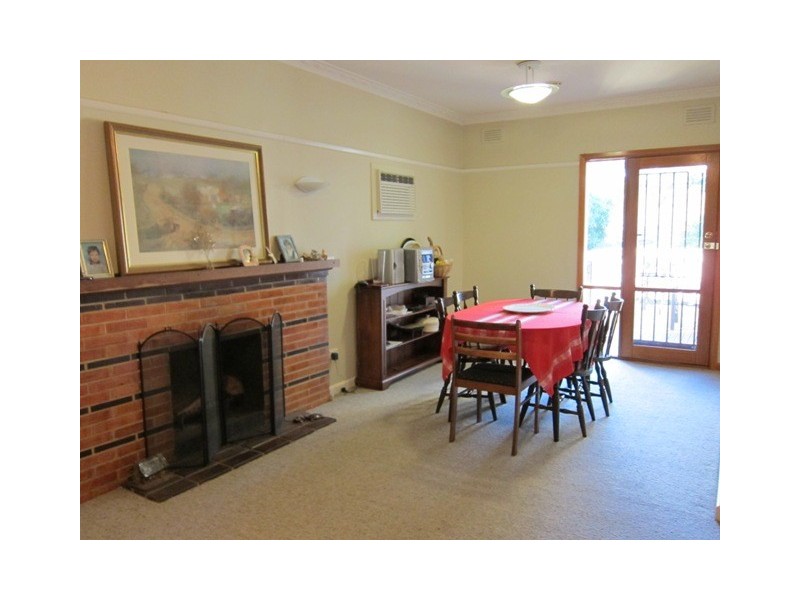 1 Minna Street, Blackburn VIC 3130