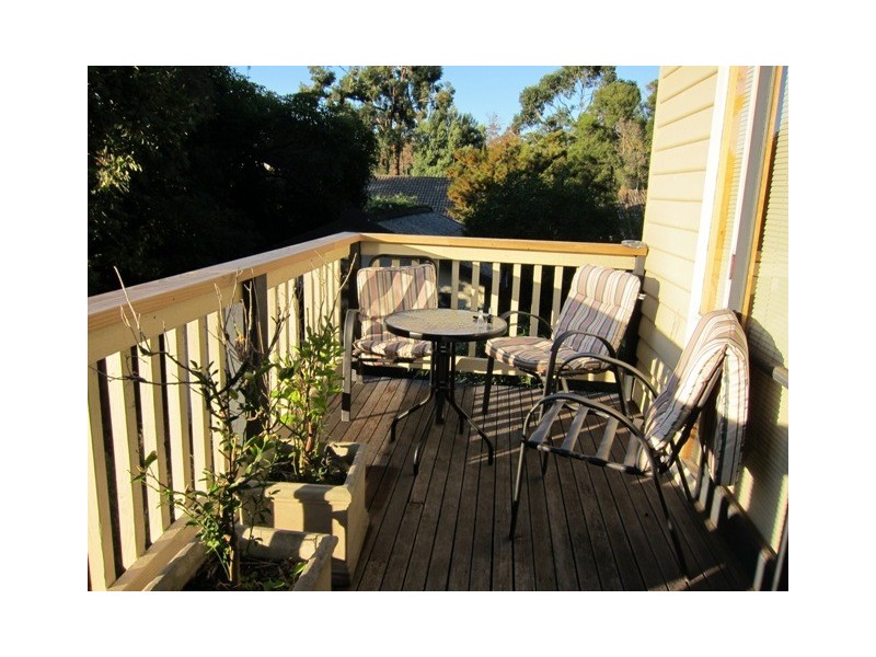 1 Minna Street, Blackburn VIC 3130