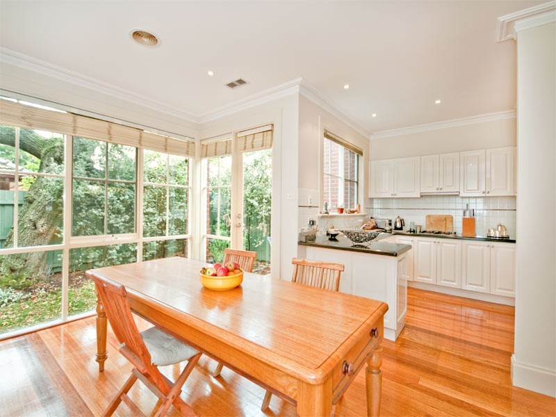 1 Louise Avenue, Surrey Hills VIC 3127