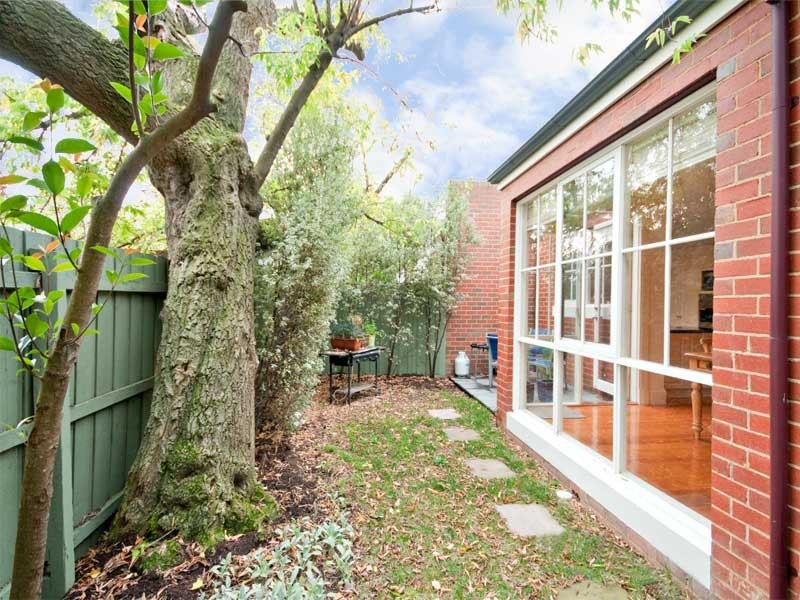 1 Louise Avenue, Surrey Hills VIC 3127