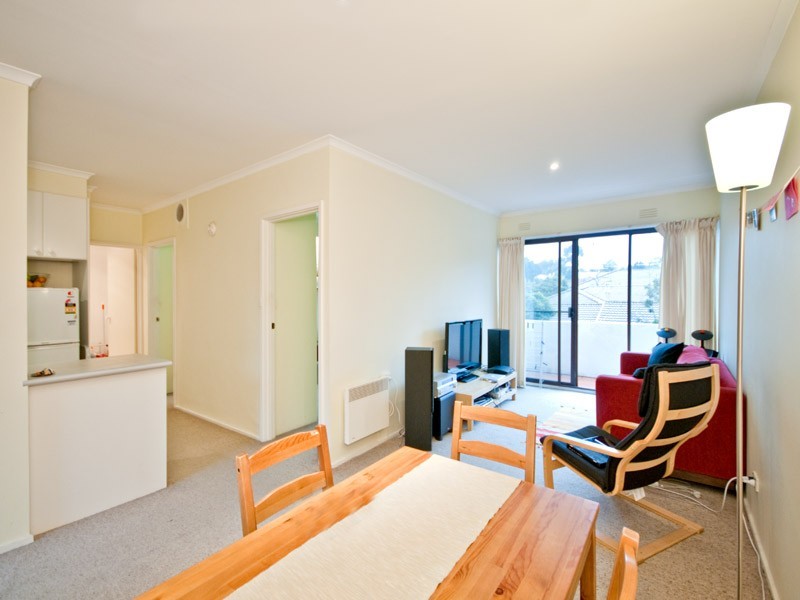 15/9 Ashted Road, Box Hill VIC 3128