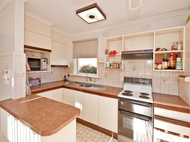 591 Elgar Road, Mont Albert North VIC 3129