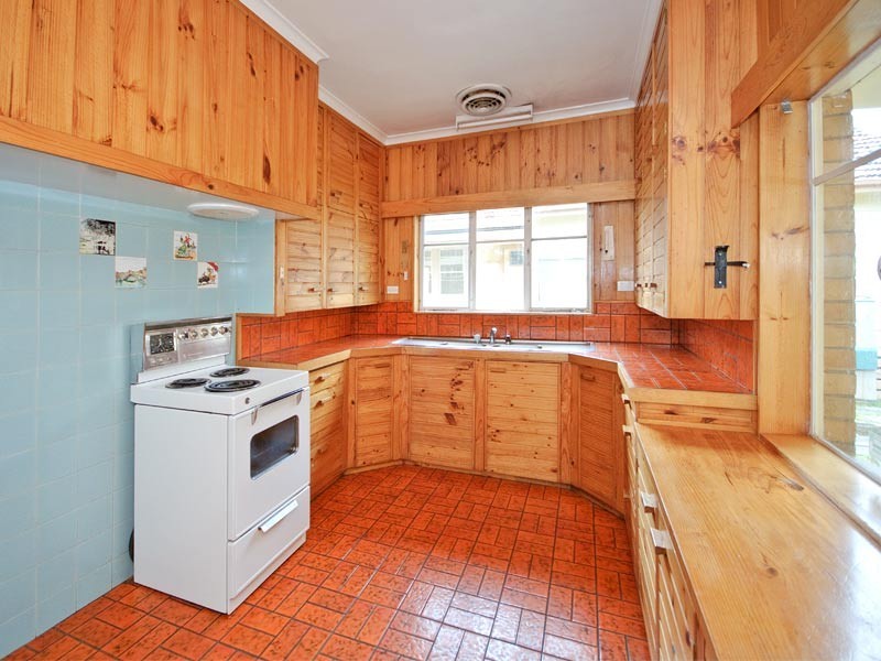 15 Sweetland Road, Box Hill VIC 3128