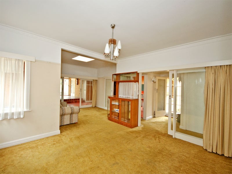 15 Sweetland Road, Box Hill VIC 3128