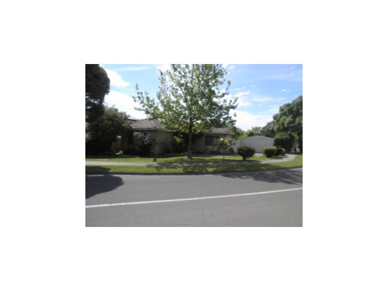 4 Burch Street, Blackburn North VIC 3130