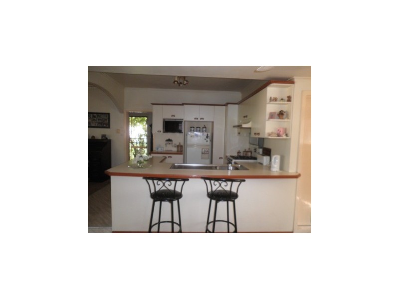 4 Burch Street, Blackburn North VIC 3130