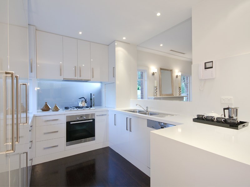 38 Rostrevor Parade, Mont Albert North VIC 3129