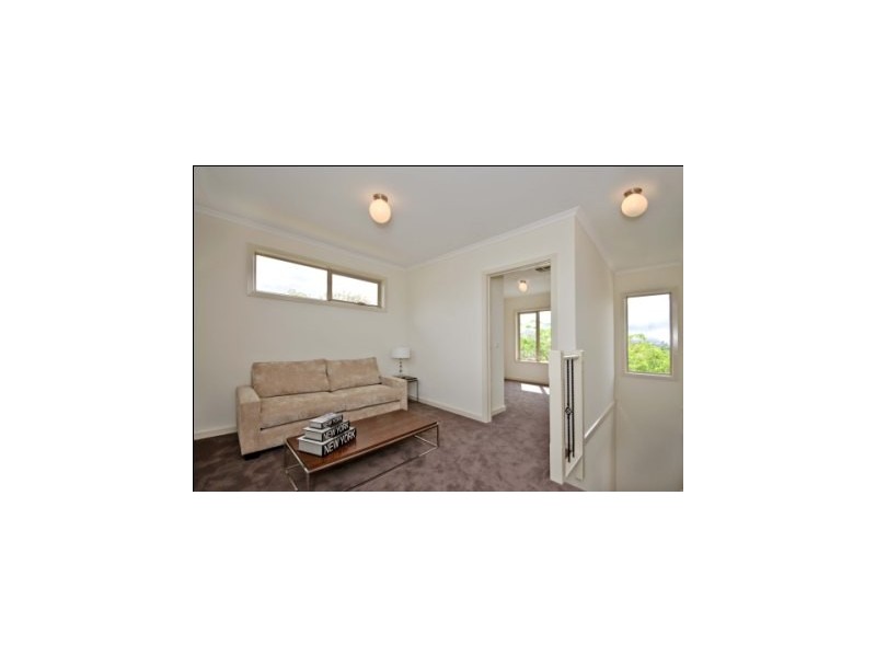 30 Scott Grove, Burwood VIC 3125