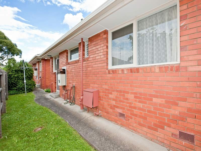 4/10 Mitchell Road, Mont Albert North VIC 3129