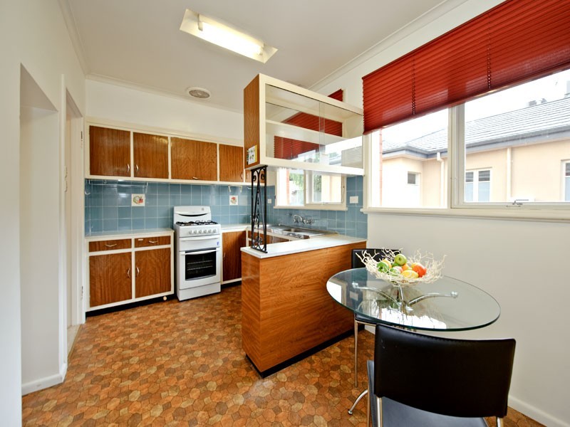 4/76 Wattle Valley Road, Canterbury VIC 3126