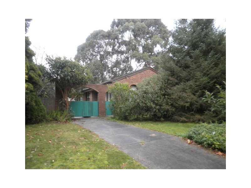 18 Nyanda Court, Croydon VIC 3136