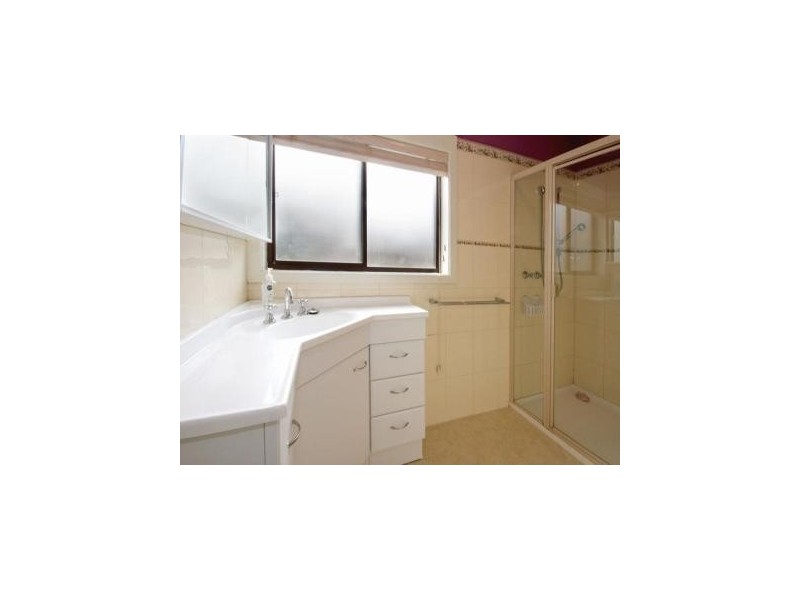 20 Sussex Street, Blackburn North VIC 3130