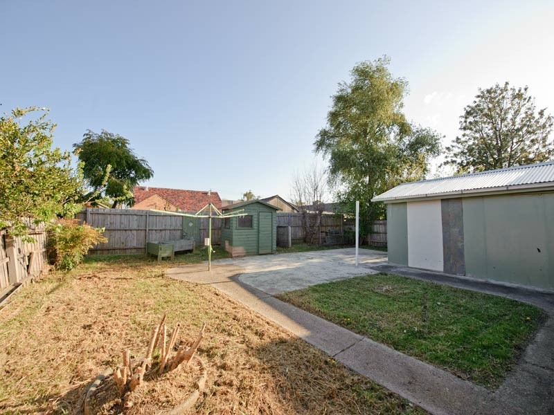 20 Sussex Street, Blackburn North VIC 3130