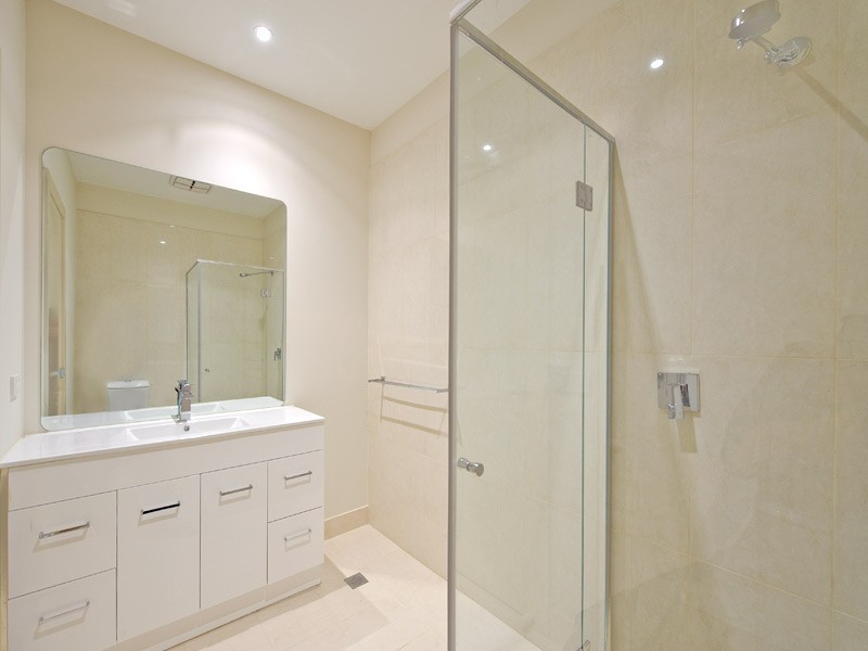 4/2 Minna Street, Blackburn VIC 3130