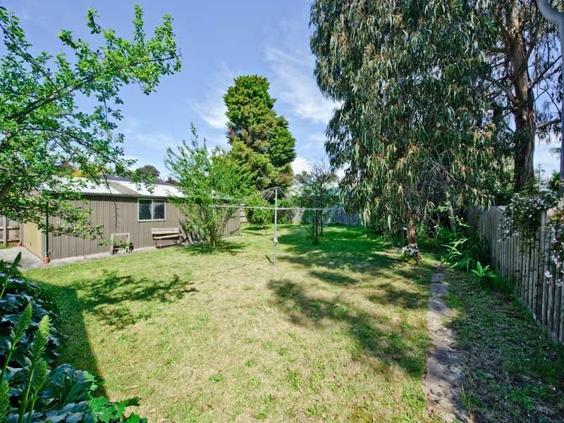 18 Nyanda Court, Croydon VIC 3136