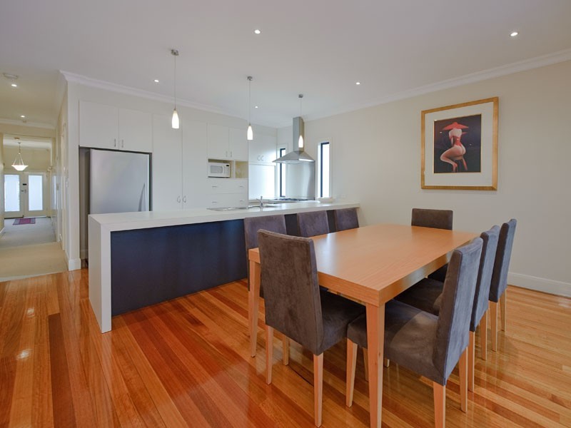 21 Rose Avenue, Surrey Hills VIC 3127