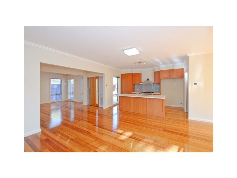 3/1 Allison Road, Mont Albert North VIC 3129