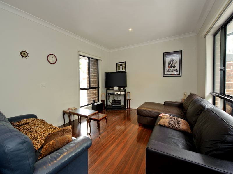 2 Papagee Lane, Box Hill North VIC 3129