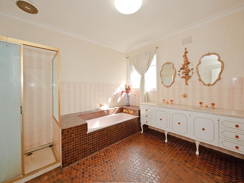 23 Frederick Street, Doncaster VIC 3108