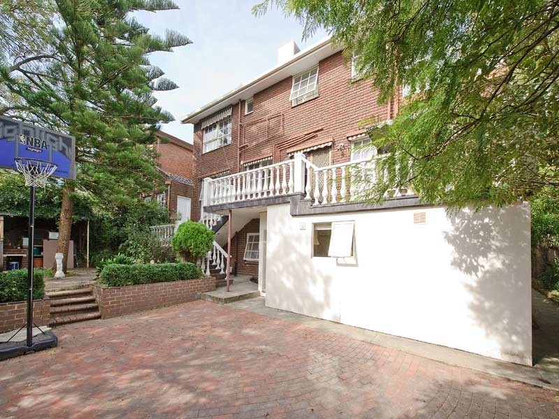 23 Frederick Street, Doncaster VIC 3108