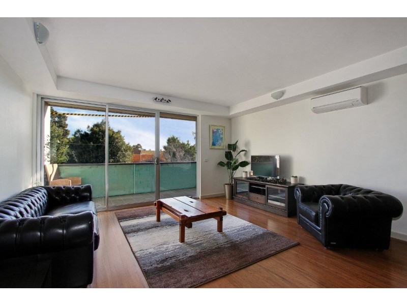 1-13/688-692 Mountain Highway, Bayswater VIC 3153