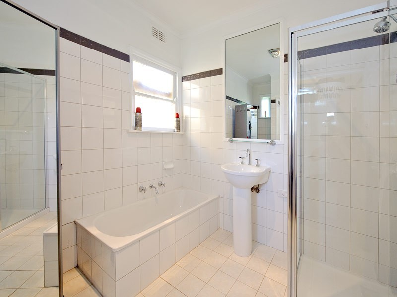 50 Parkmore Road, Forest Hill VIC 3131