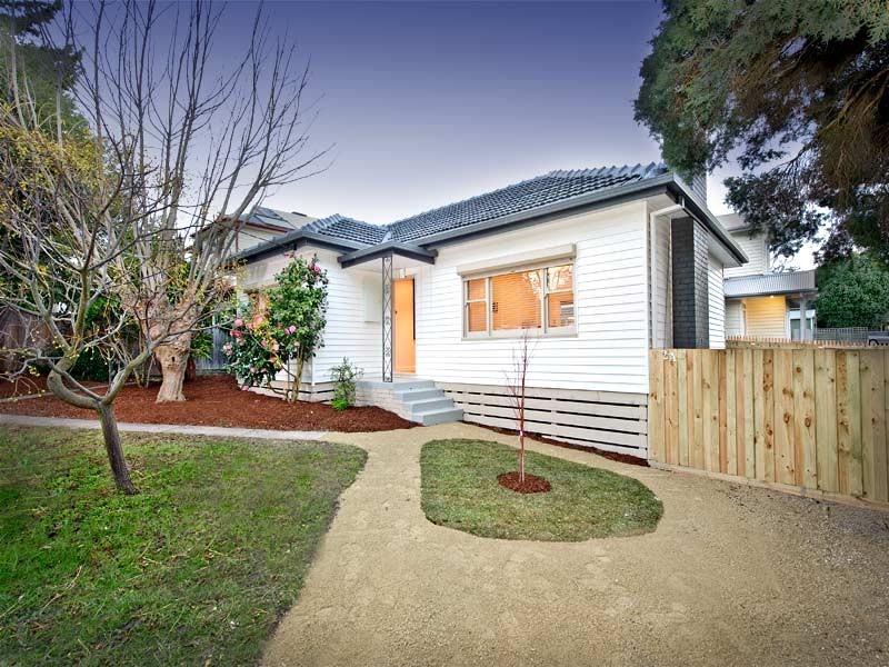 24 Gunyah Road, Blackburn North VIC 3130