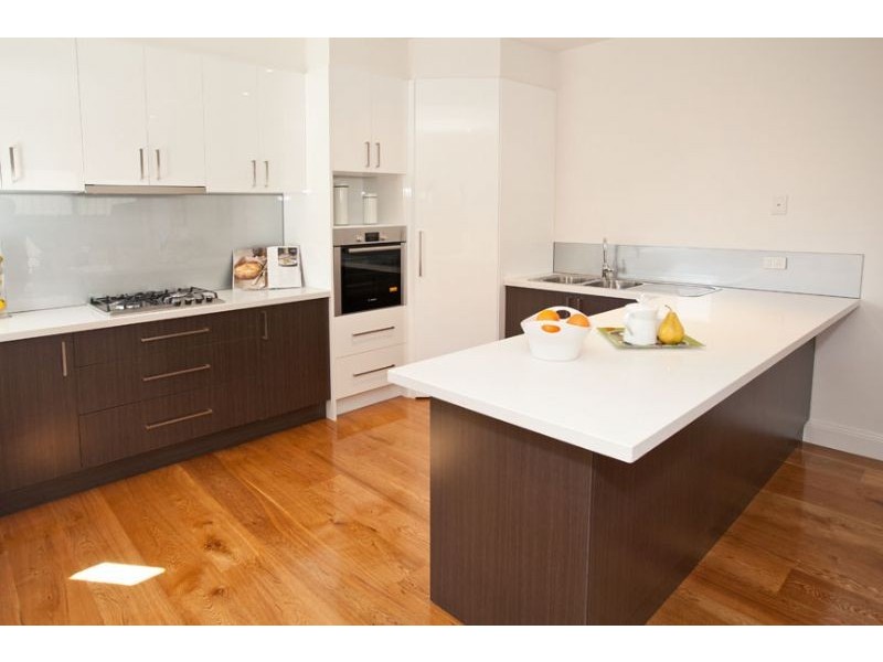 2/1129 Whitehorse Road, Box Hill VIC 3128