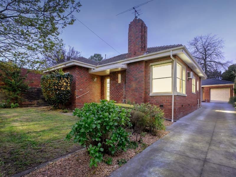 12 Maple Street, Box Hill VIC 3128
