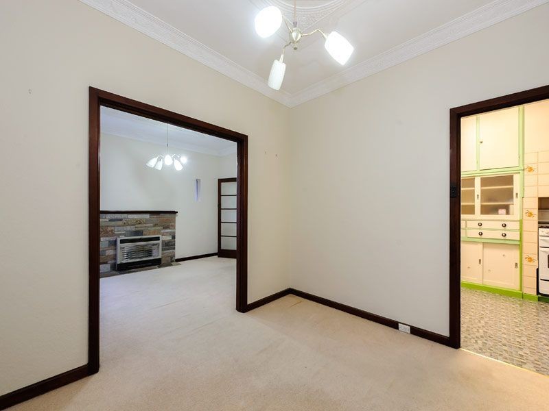 12 Maple Street, Box Hill VIC 3128