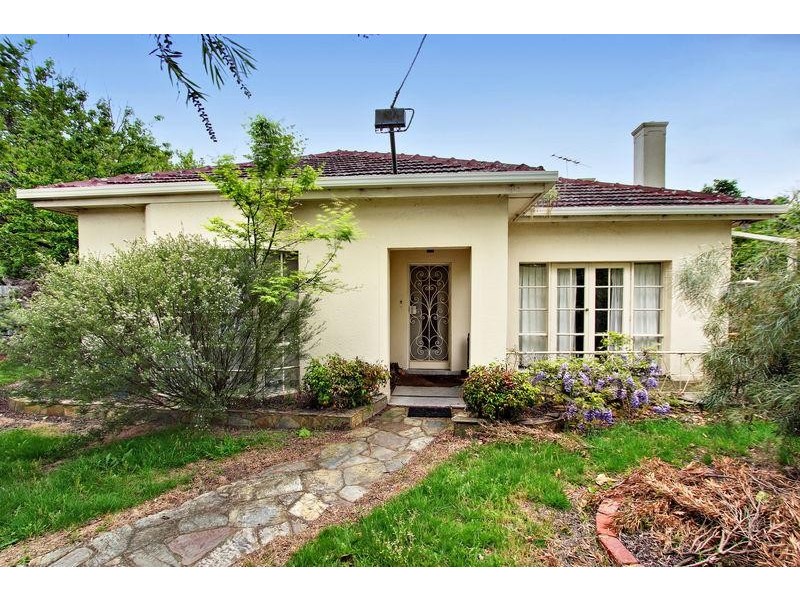 1009-1011 Dandenong Road, Malvern East VIC 3145