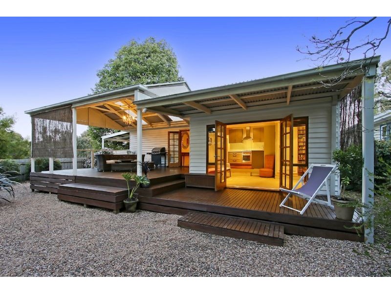 2 Opal Street, Forest Hill VIC 3131