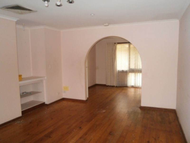 5 Mitchell Road, Mont Albert North VIC 3129