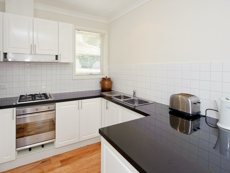 1/38 Linlithgow Street, Mitcham VIC 3132