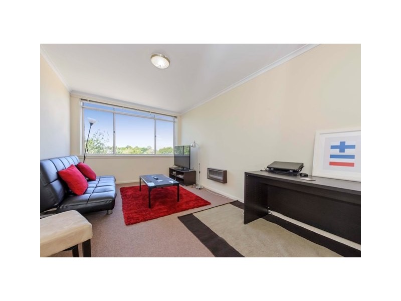 8/5 James Street, Box Hill VIC 3128