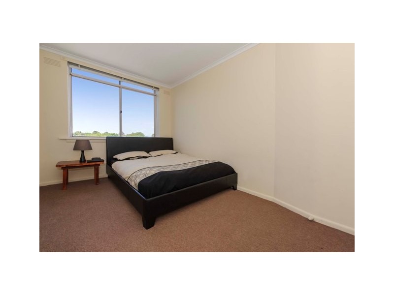 8/5 James Street, Box Hill VIC 3128