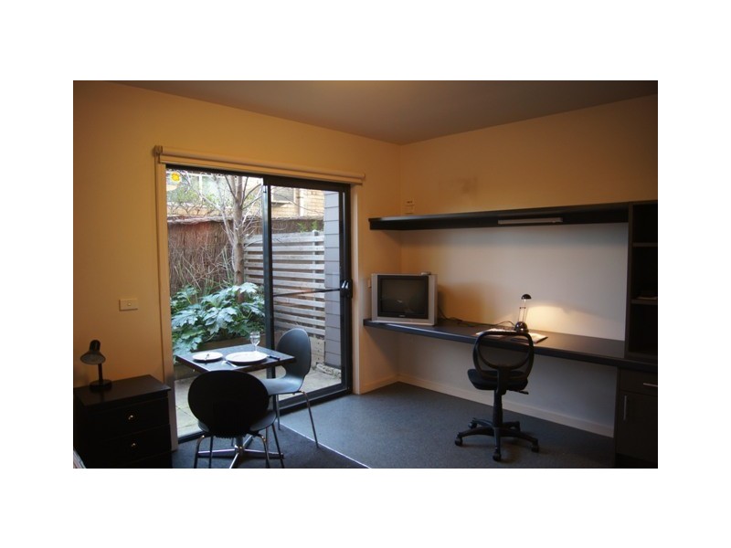 5/234 Warrigal Road, Camberwell VIC 3124