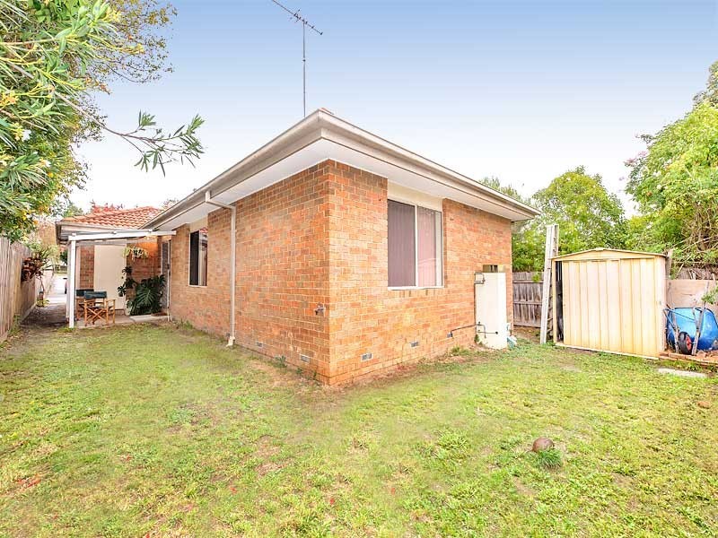 1 and 2/82 Thames Street, Box Hill VIC 3128