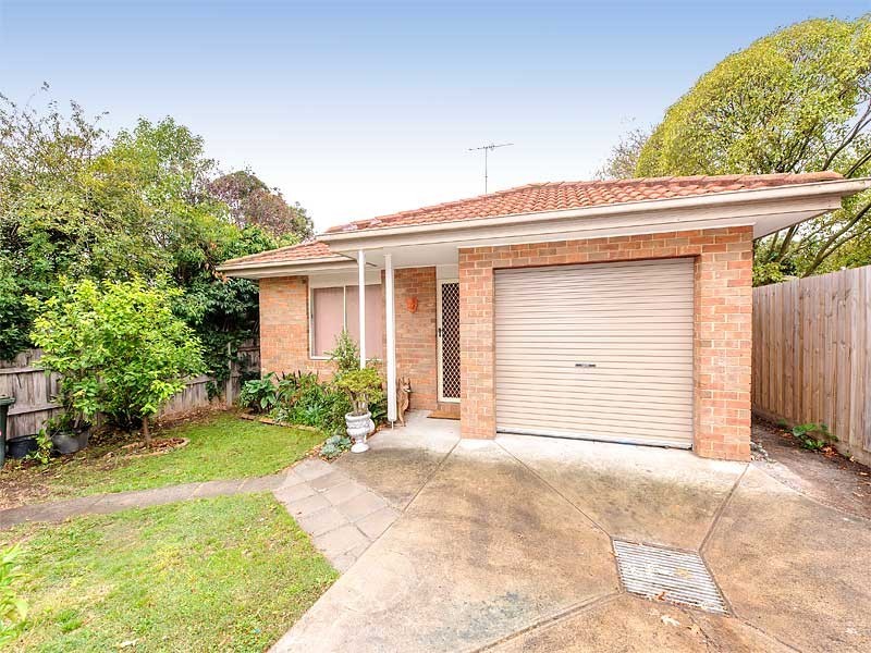 1 and 2/82 Thames Street, Box Hill VIC 3128