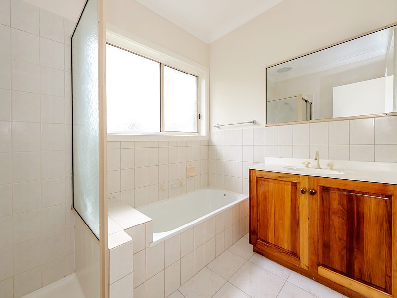 1 and 2/82 Thames Street, Box Hill VIC 3128