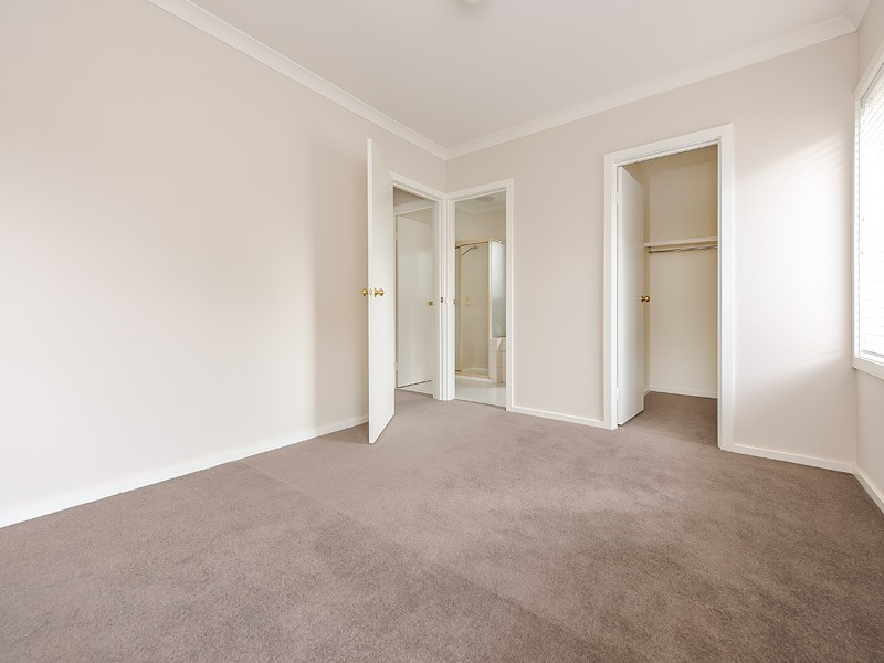 1 and 2/82 Thames Street, Box Hill VIC 3128